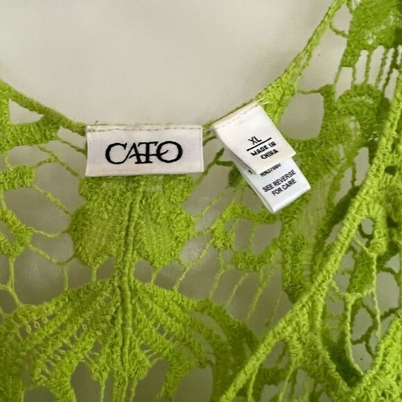 Lace Top  - Picture 2 of 2